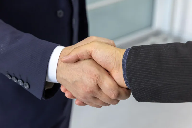 The Real Reason You Shake Hands — and It Has Nothing to Do With Being Friendly